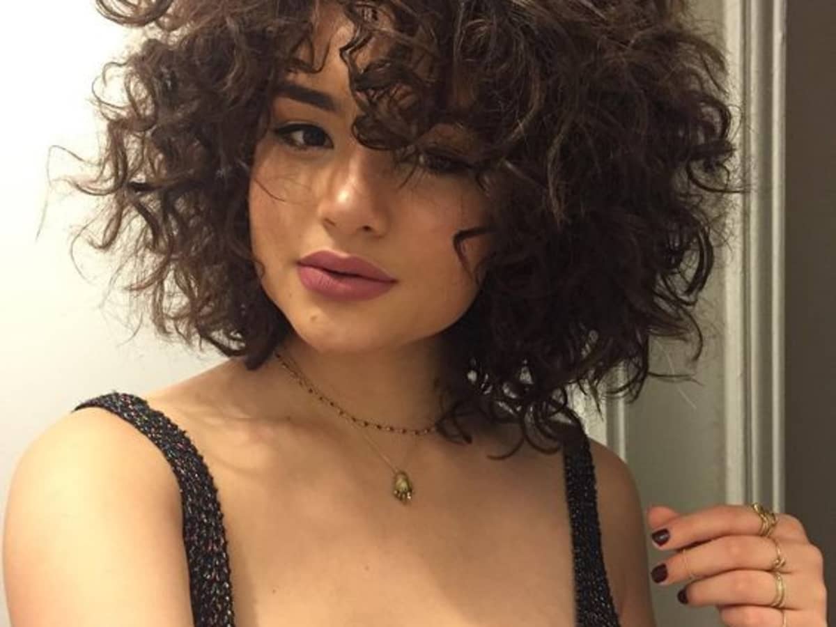 Should You Cut Your Curly Hair Short? - Bellatory