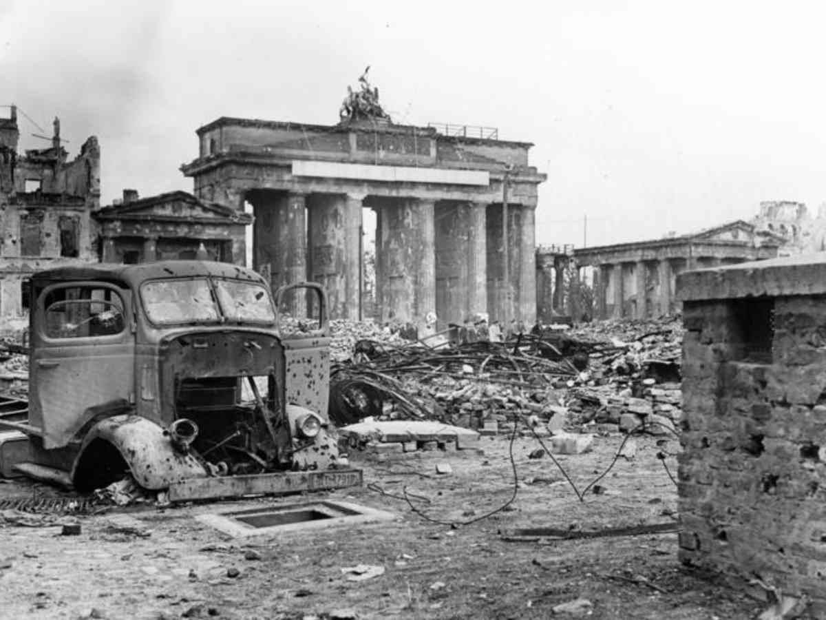 Berlin April 1945 The Devil S Cauldron Owlcation