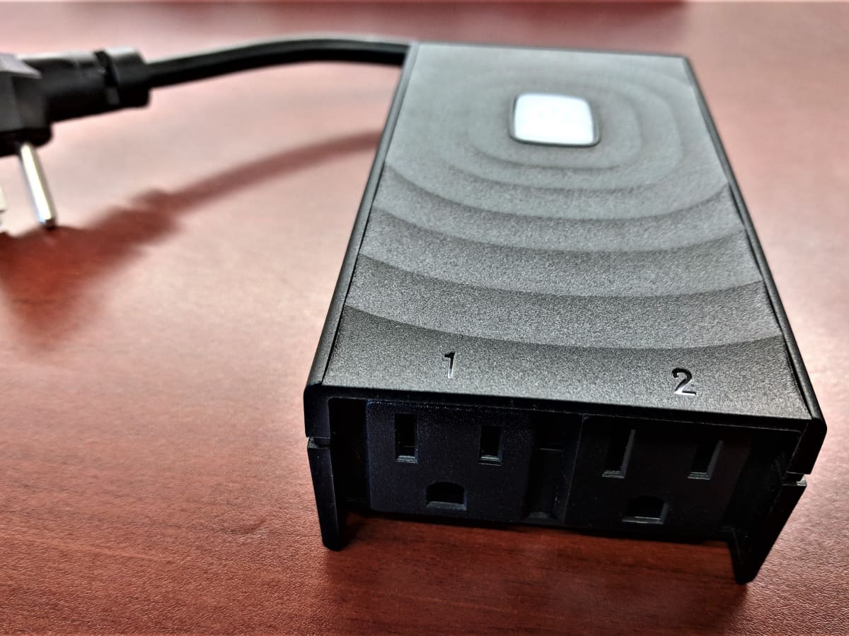 Meross WiFi Dual Smart Outlet review: specs, performance, price