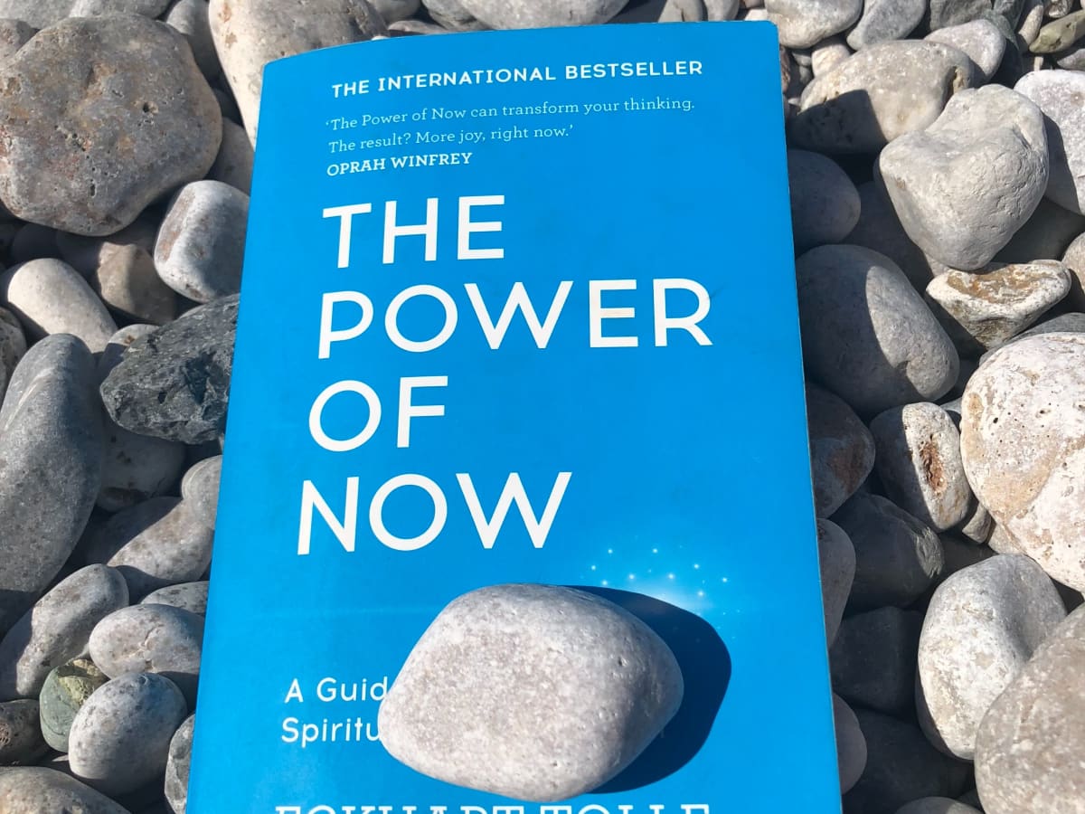 A Forthwith Review of Eckhart Tolle's The Power of Now: A Guide