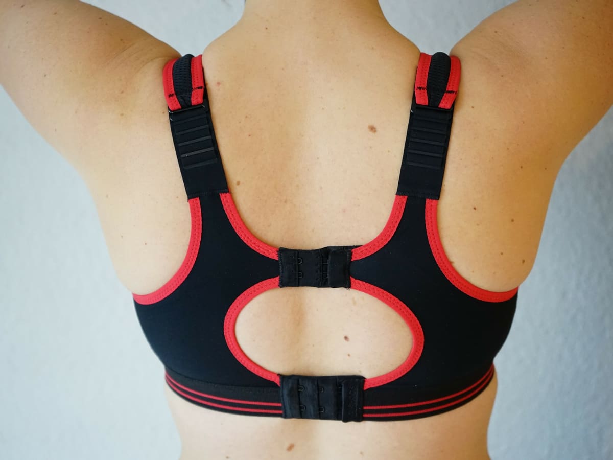 What Are the Best Sports Bras for Older Women? - Bellatory