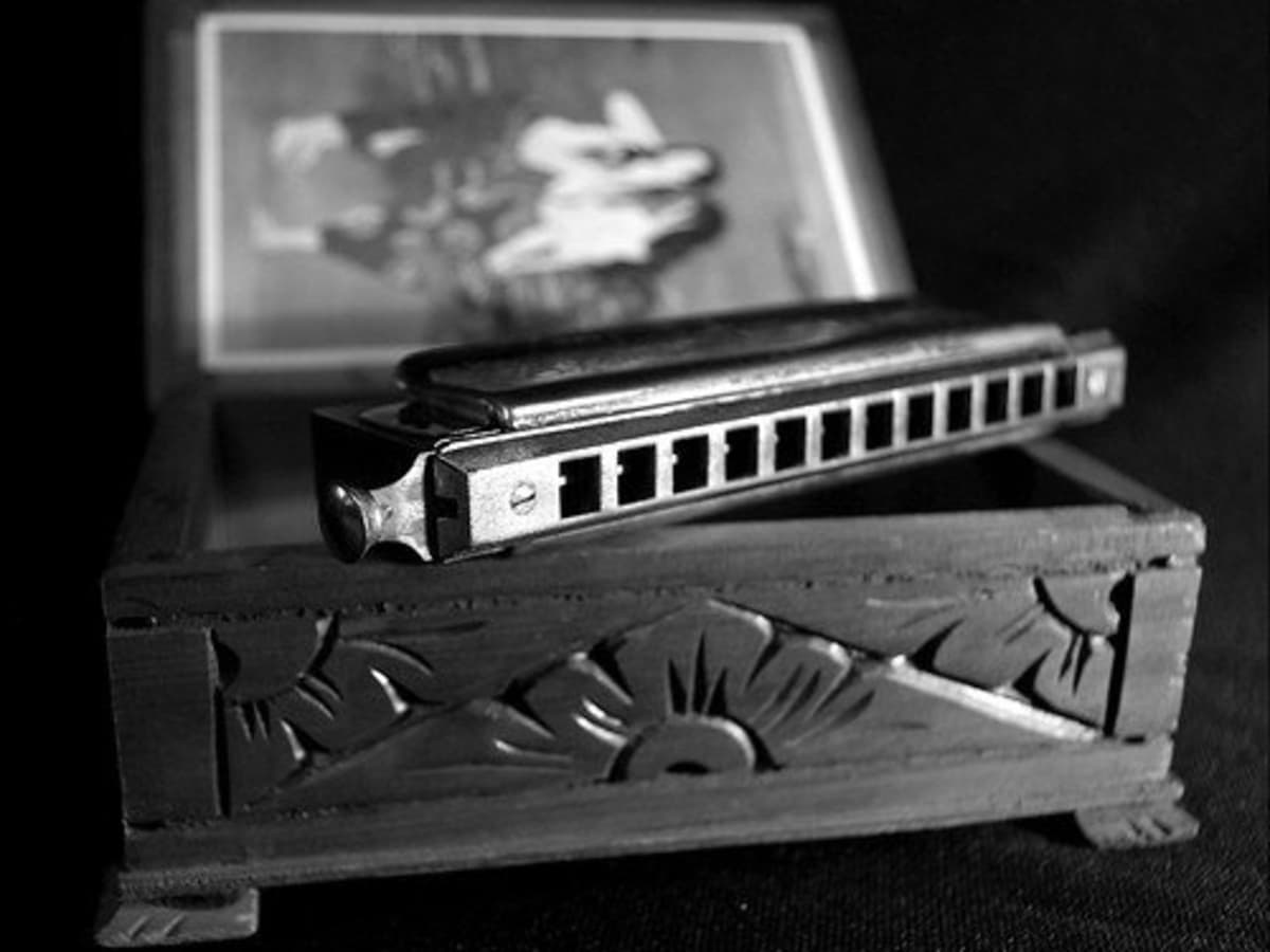 Industrial Espionage and Cutthroat Competition Fueled the Rise of the  Humble Harmonica, History