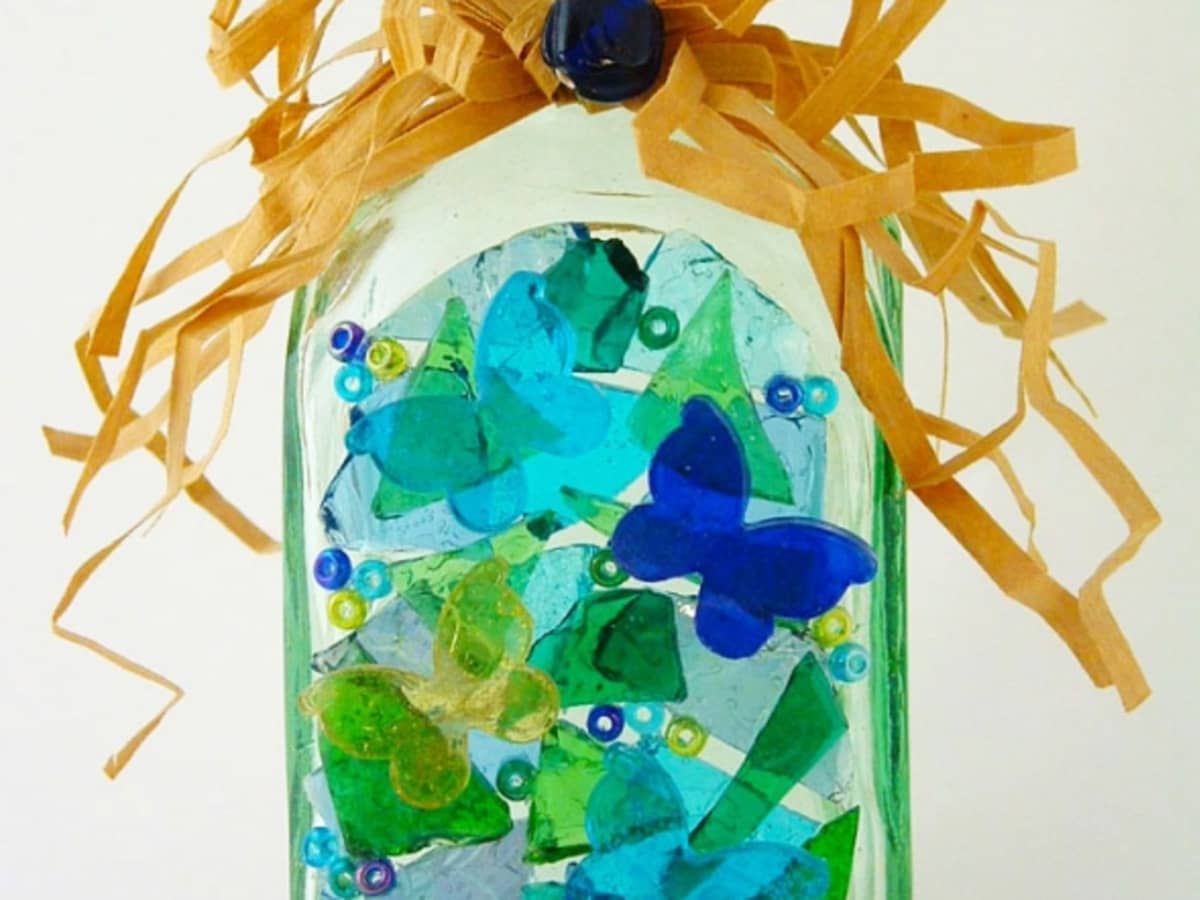 Glass Crafts: Bottles Decorated With Stained Glass Mosaics ...