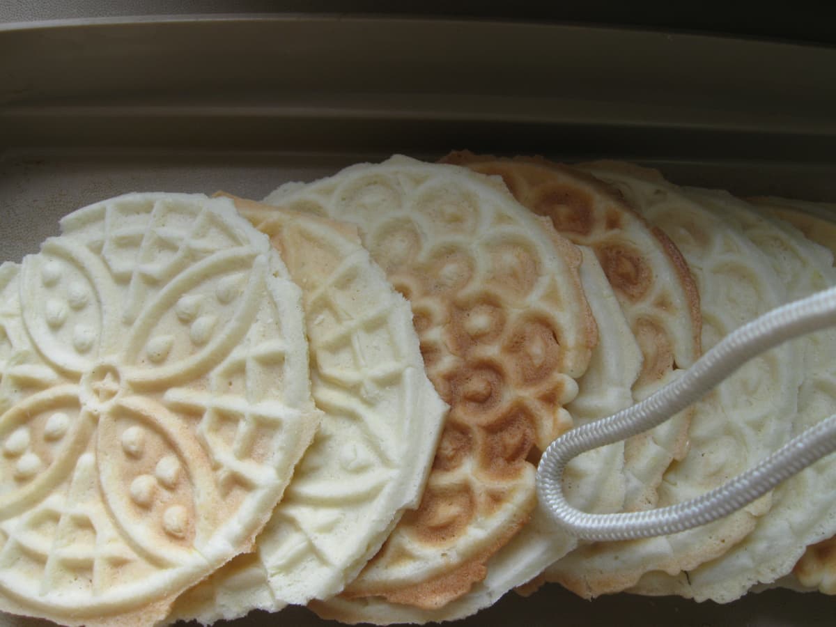 Italian Pizzelles — worth the wait foods.