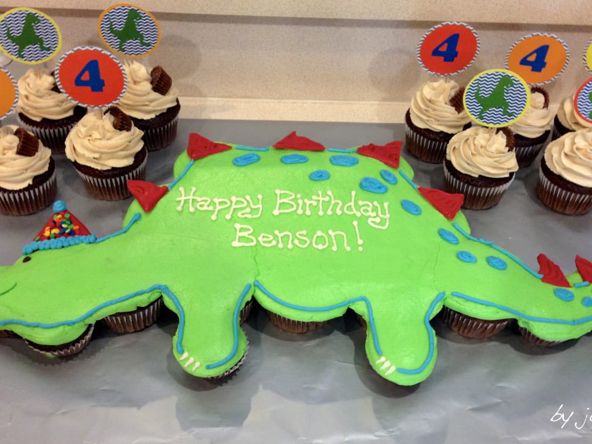 number 4 cupcake cake for boys