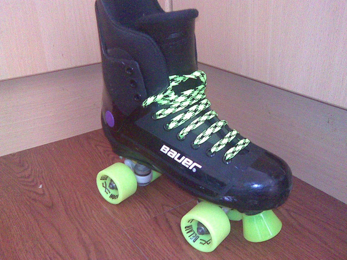 Clear Red Airwaves or Ventros Ventro Pro Turbo Quad Roller Skate Bauer Style 
