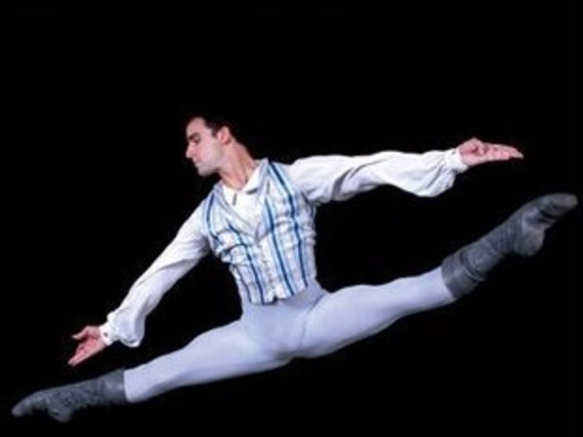 Real Men's Dancewear: Ballet Wear for Men - HobbyLark
