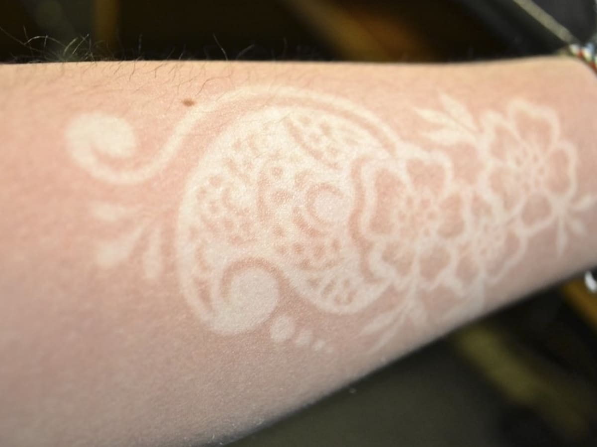 tattoos Getting Henna Tattoos? Read This First - Zeda Magazine