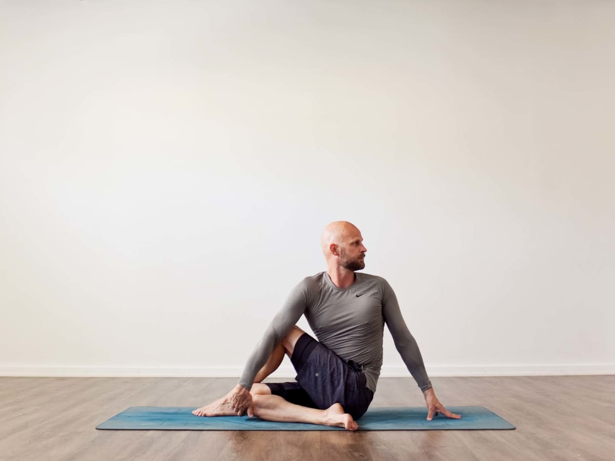 How to Do Sage Marichi I Yoga Pose — Alo Moves