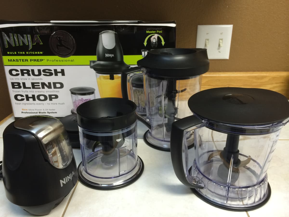 Ninja Personal Blender for Shakes, Smoothies Food Prep, Frozen Healthy  Blending