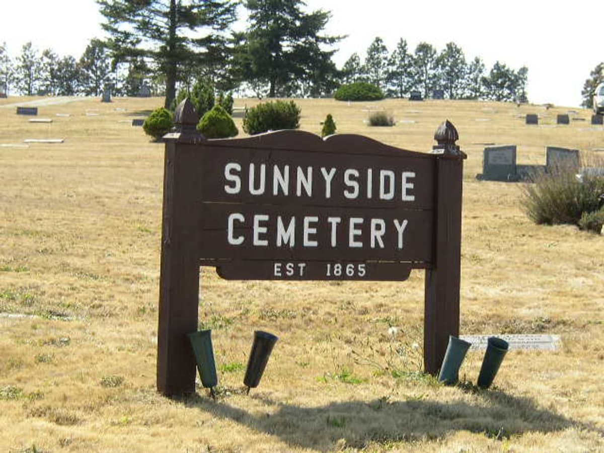 Sunnyside Cemetry - Burials