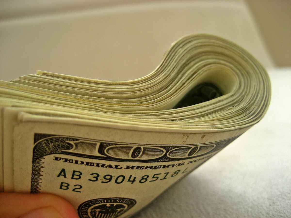 How Much Money Do Pharmaceutical Sales Reps Make? - HubPages
