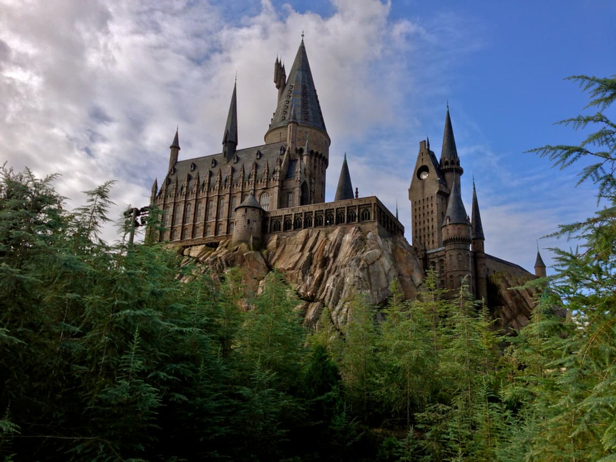 Universal opens Harry Potter park June 18