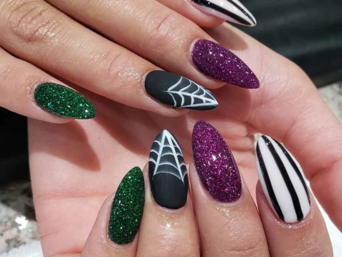 Top 20 Spooky and Fun Halloween Nail Art Ideas - Bellatory
