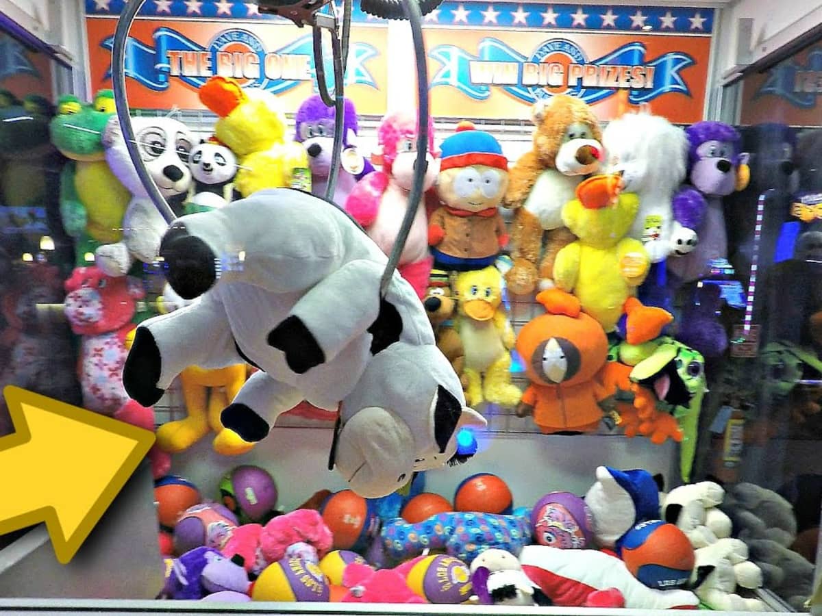 Win toy. Биг геймс игрушки. Arcade game Plush. Toys animals Claw Machine. Stuffed Toys for Claw Machine.