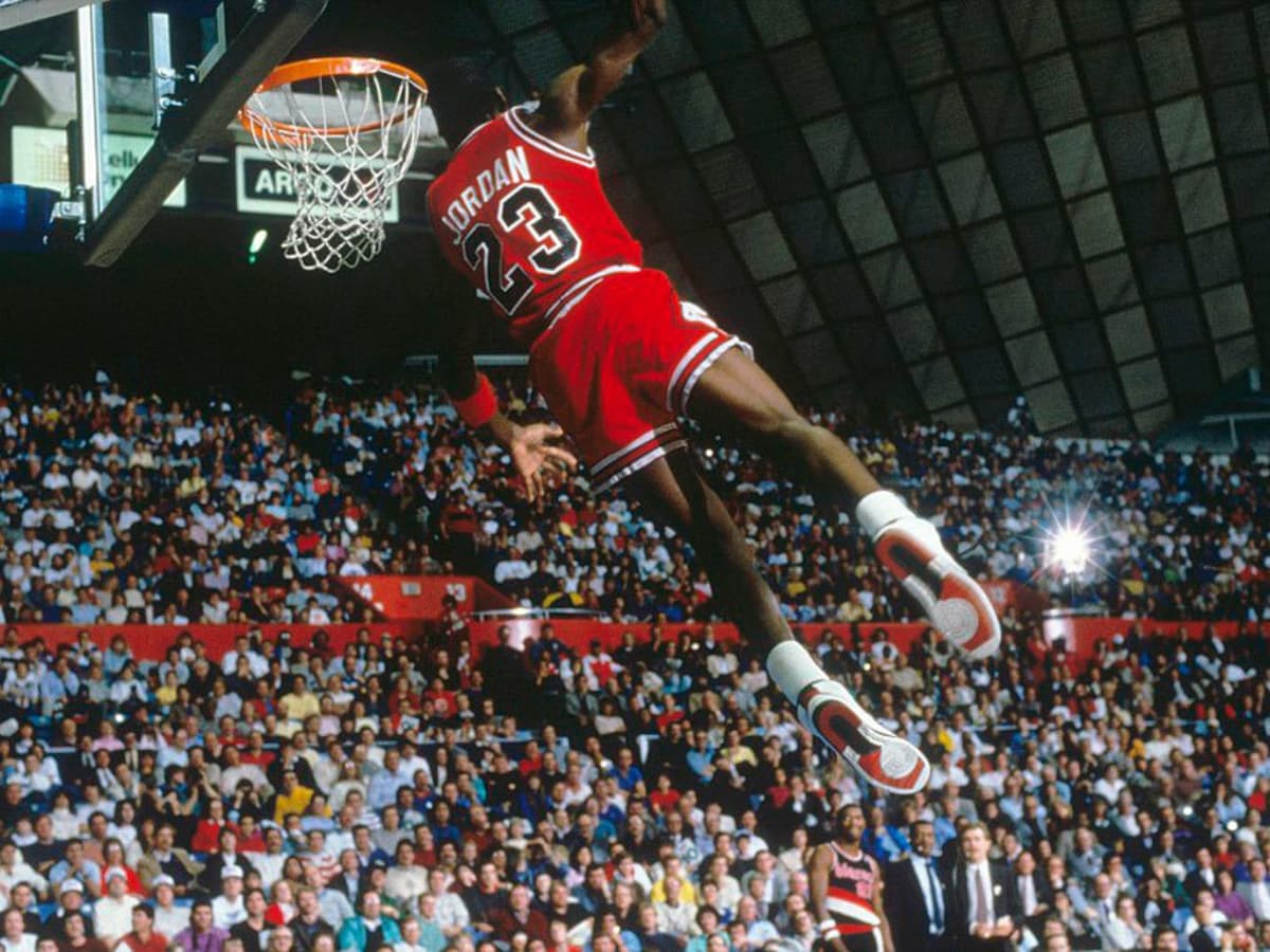 lade som om Emigrere hul 5 Highlights in Michael Jordan's Career - HowTheyPlay