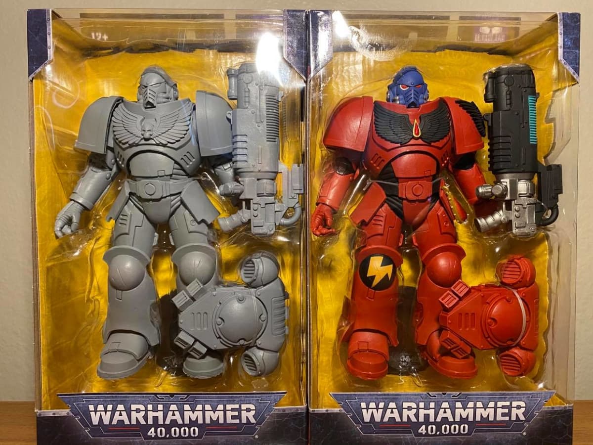 McFarlane Toys Warhammer 40,000 Primaris Blood Angels Hellblaster New in stock