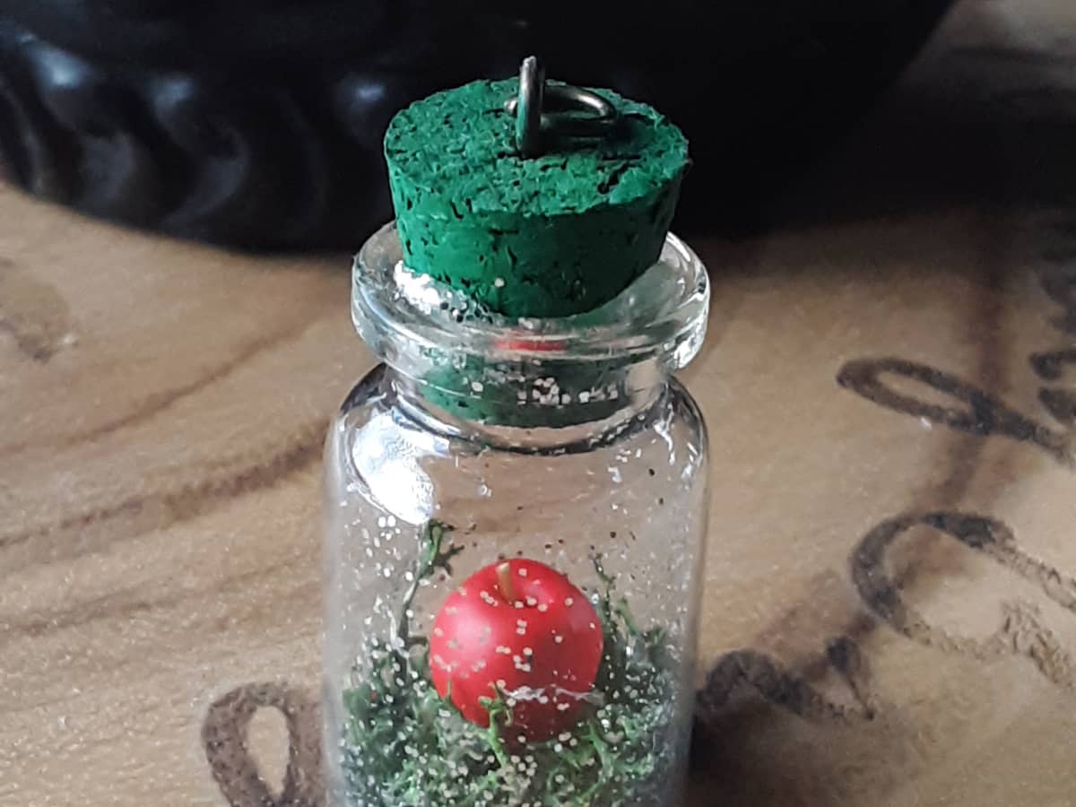 Bottle Charms: A DIY Guide for Creating Magical Miniature Crafts