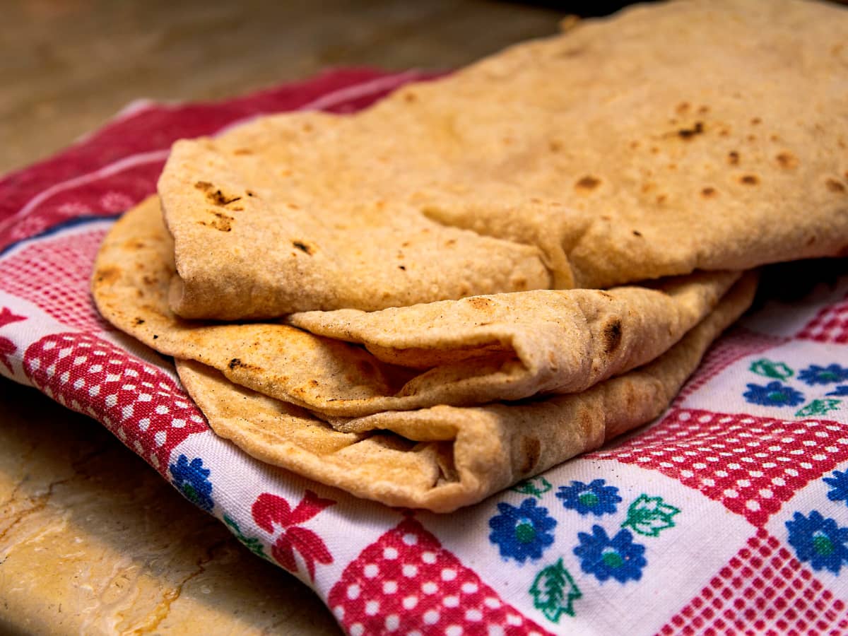 10 Essential Indian Cooking Tools for Making Perfect Flatbreads