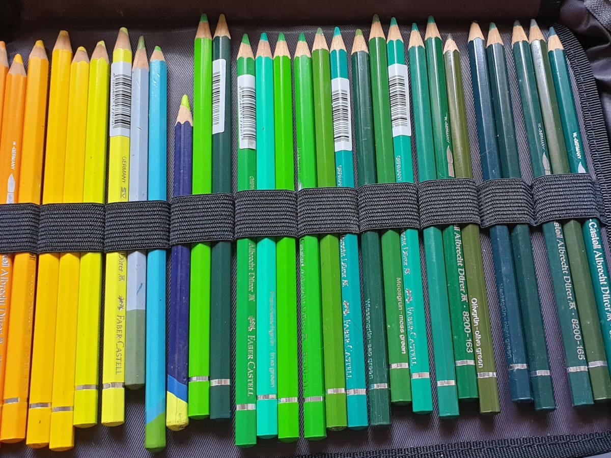 The Best of Both Worlds: My Top 5 Watercolor Pencil Reviews - FeltMagnet