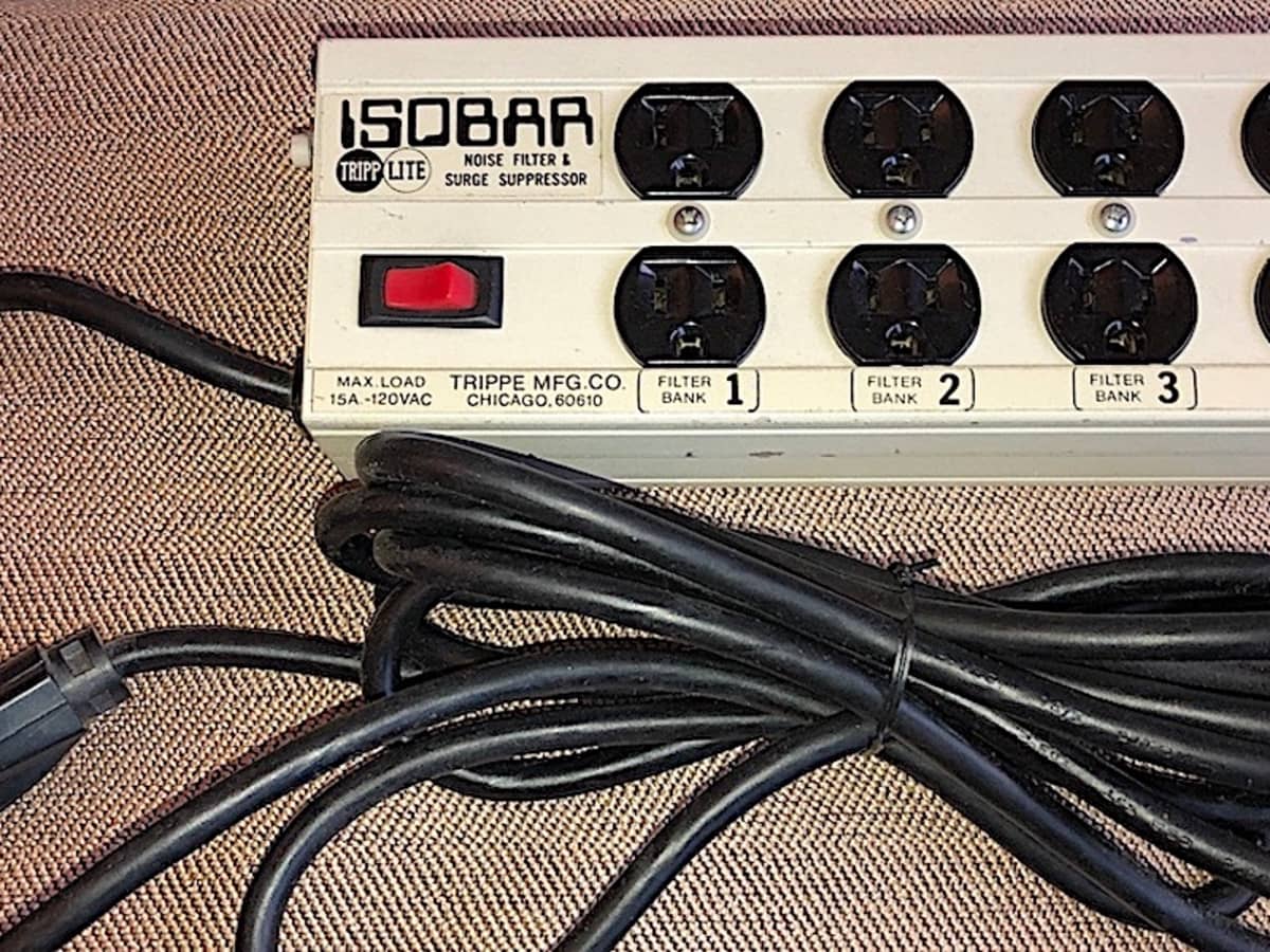  Tripp Lite Isobar 8 Outlet Surge Protector Power Strip