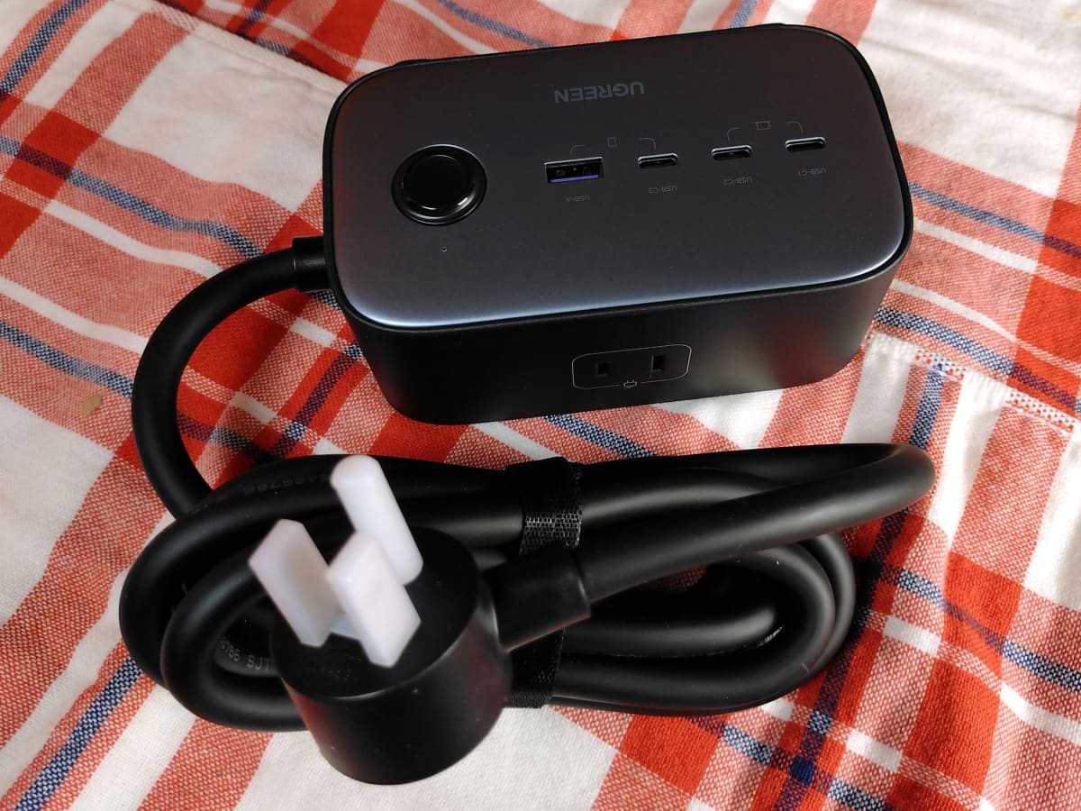 Review of the Ugreen 100w DigiNest Pro Power Strip - TurboFuture