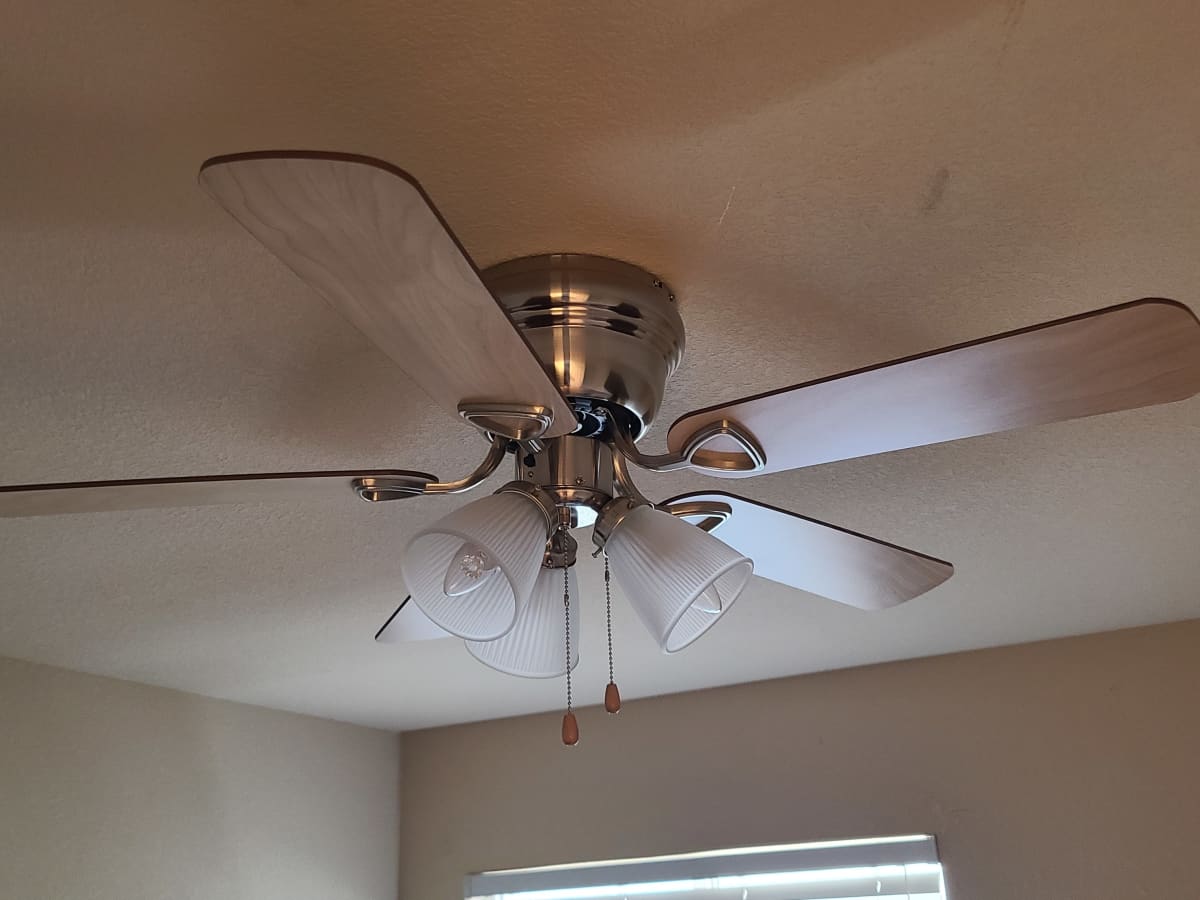 To Balance A Ceiling Fan Using Coin