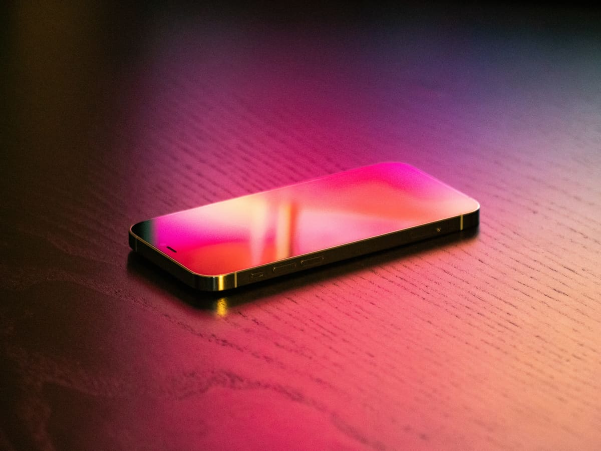 iPhone 12 Pro: Purple MODD - Wallpapers Central