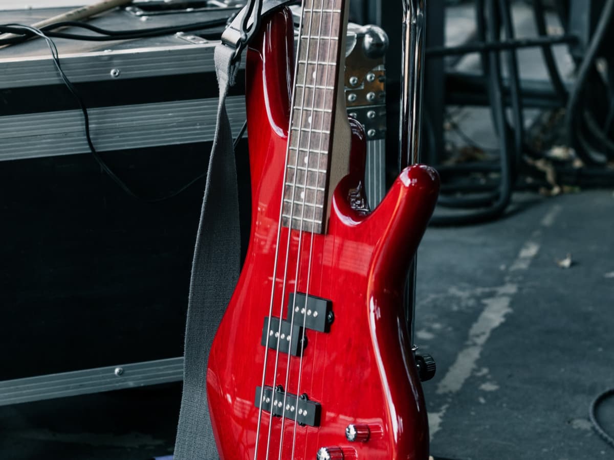 Best Bass Guitars for Intermediate Players - Spinditty