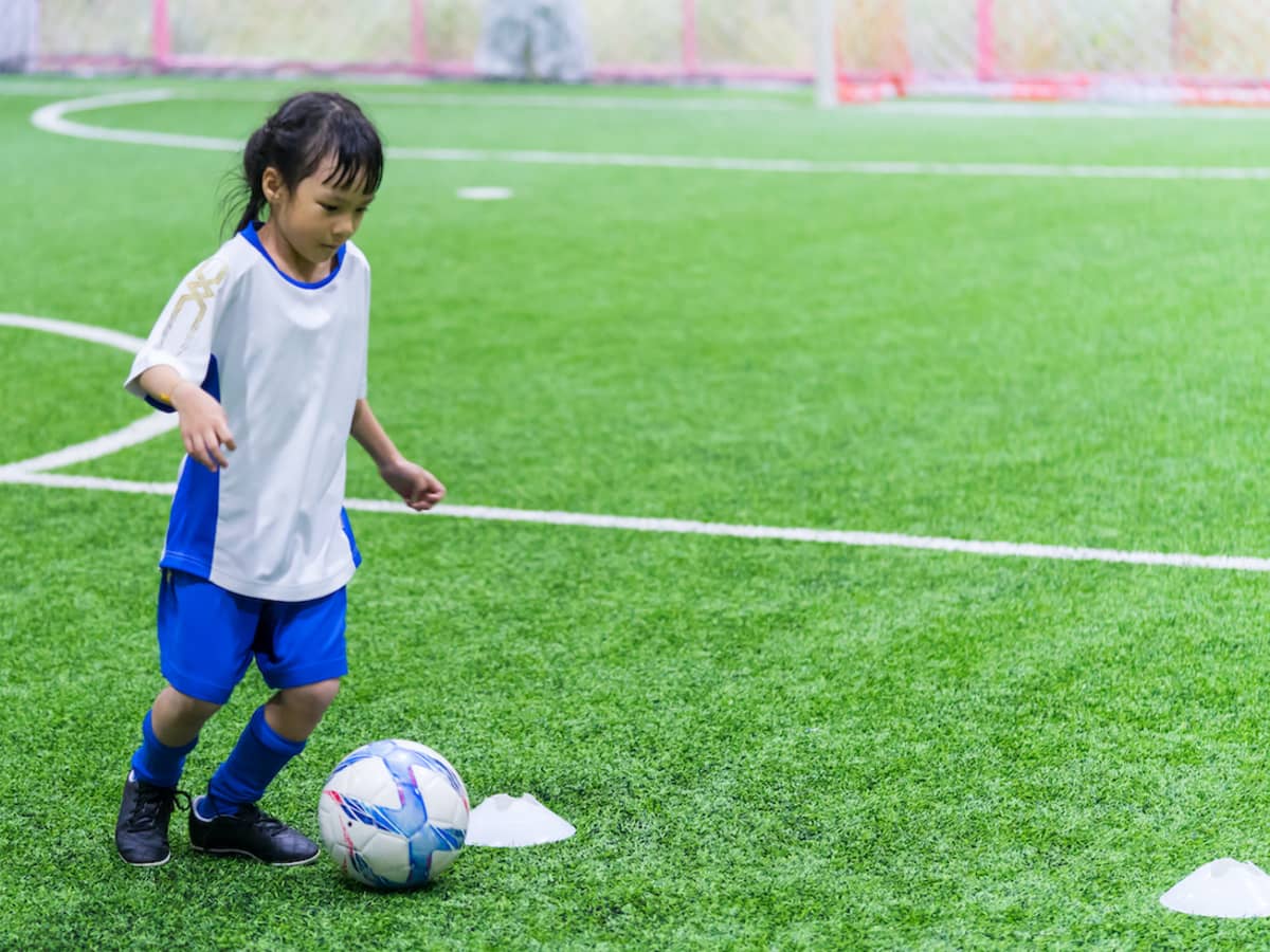 A Mum Knows What to Do to Keep the Car Clean When Kids Come Back after  Soccer Practice