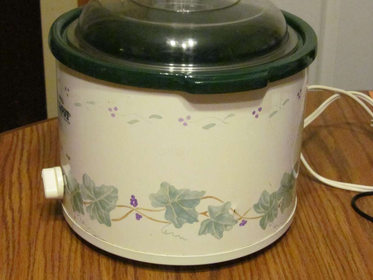 Advantages And Disadvantages Of Slow Cookers Delishably If you cook by yourself, you might also be much more flexible compared to eating out at a restaurant. advantages and disadvantages of slow