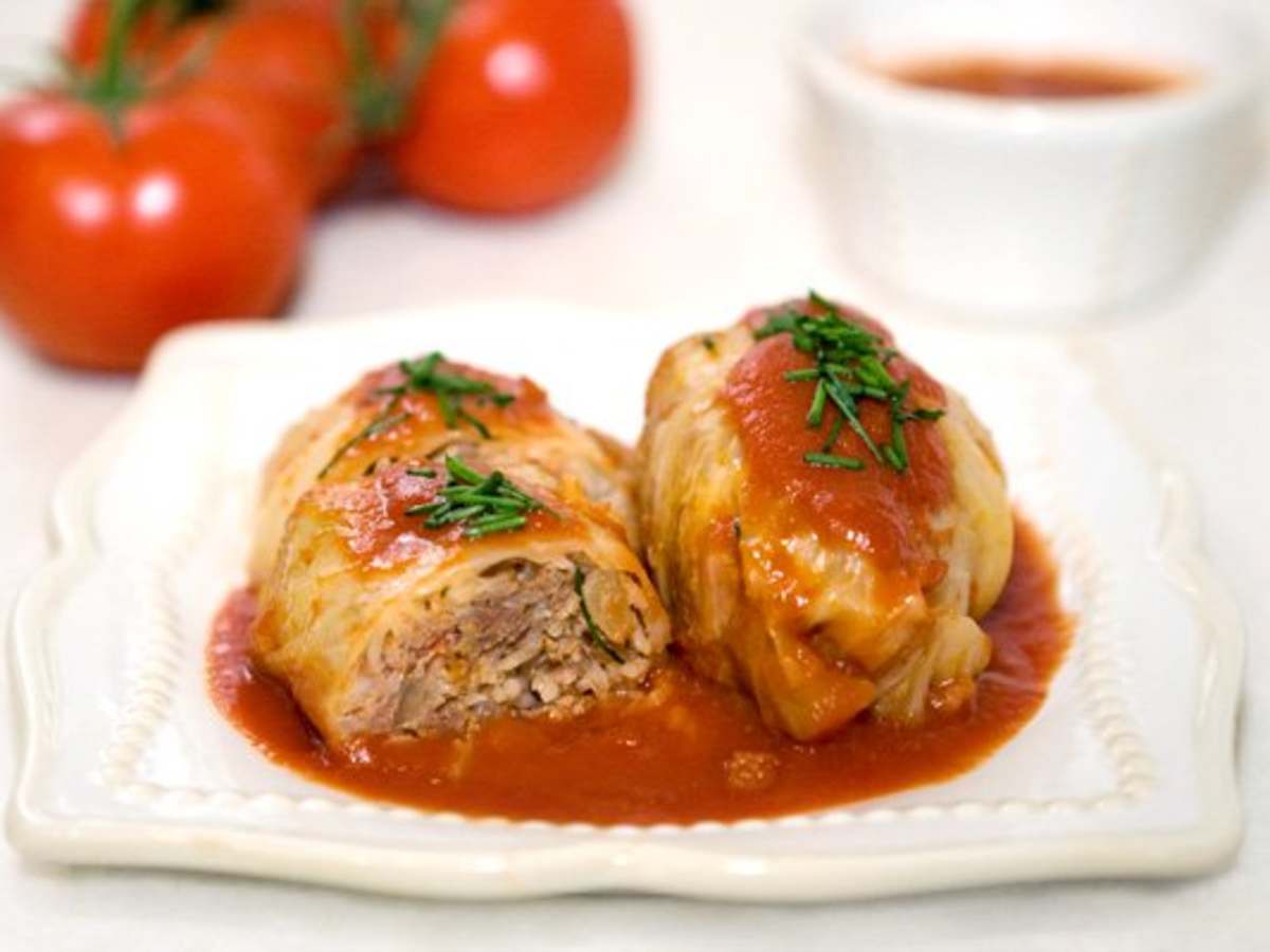 Polish Golumpki Golabki Stuffed Cabbage Roll Recipe Delishably Food And Drink