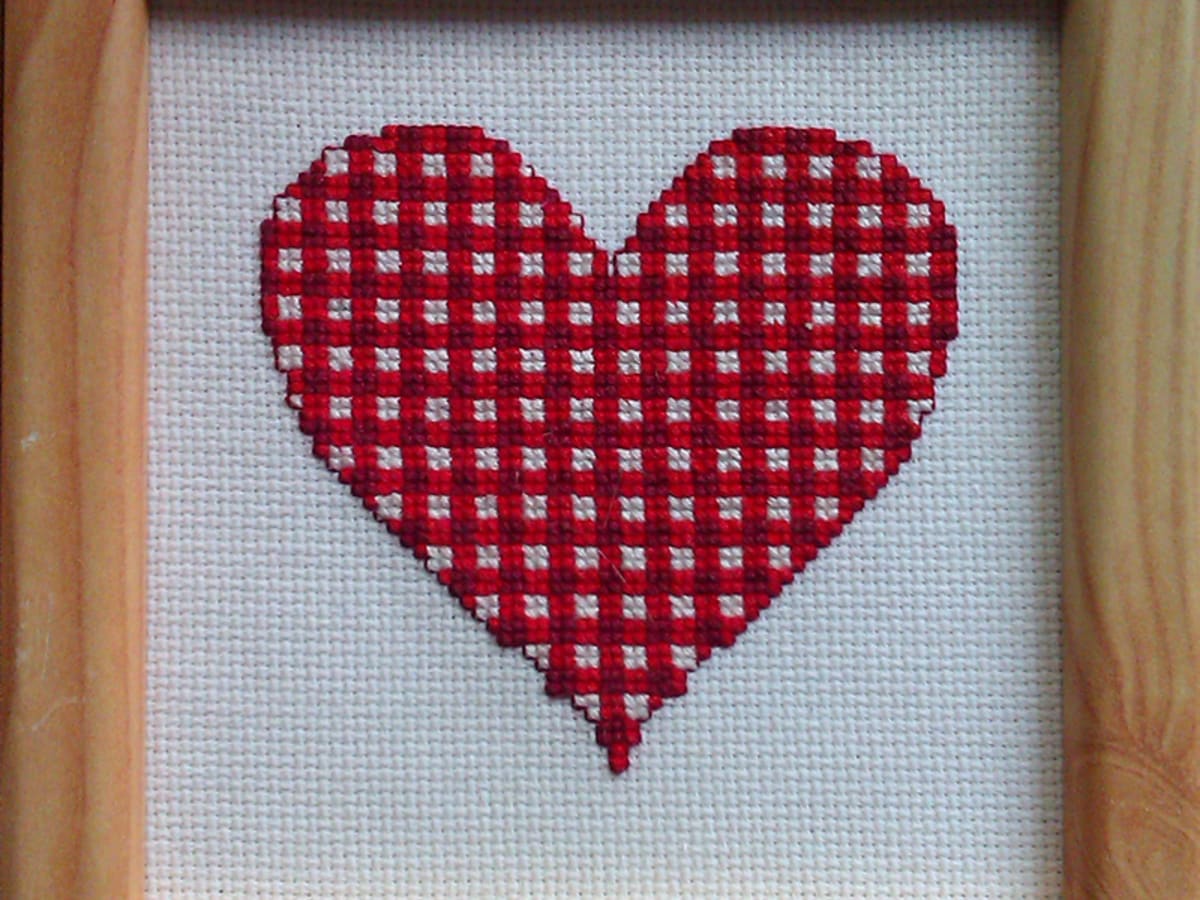 Gingham Valentine S Day Heart Free Cross Stitch Pattern Feltmagnet