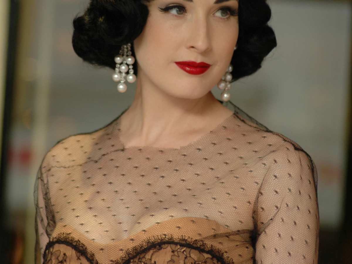 Famous Women With Jet Black Hair Color Hubpages For me it depends on the girl. famous women with jet black hair color