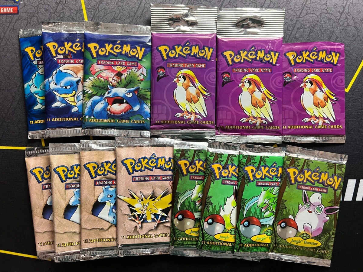 vintage pokemon card collection Base Set Complete Master Set (102/102) 1999 [MP-DMG] His mom found a Pokmon