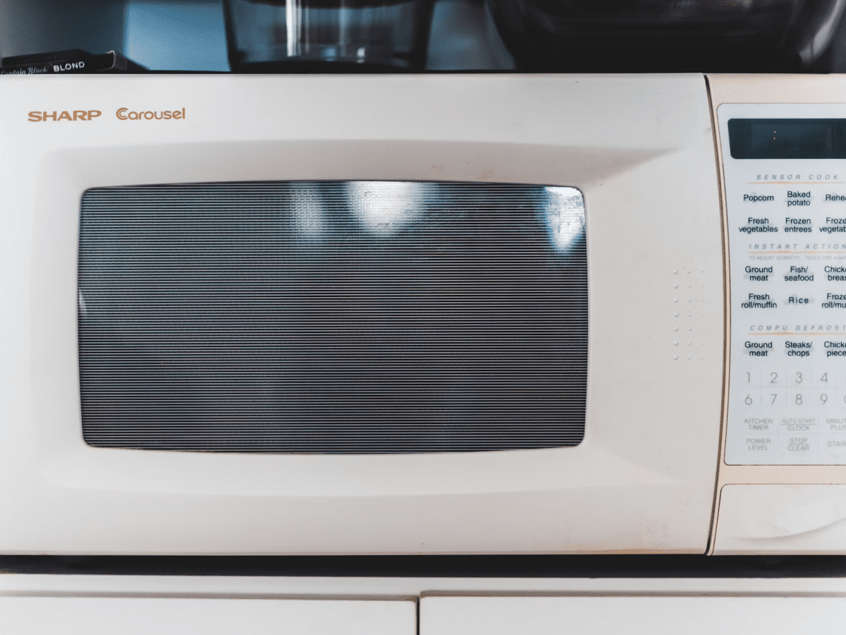 Things You Should Never Do to Your Oven