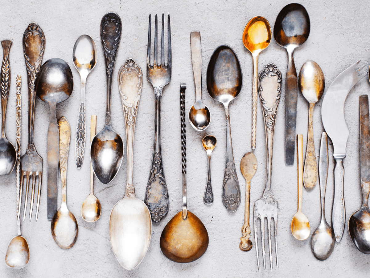9 Tips on Cleaning and Caring for Silverplate Flatware or Silverware -  Dengarden