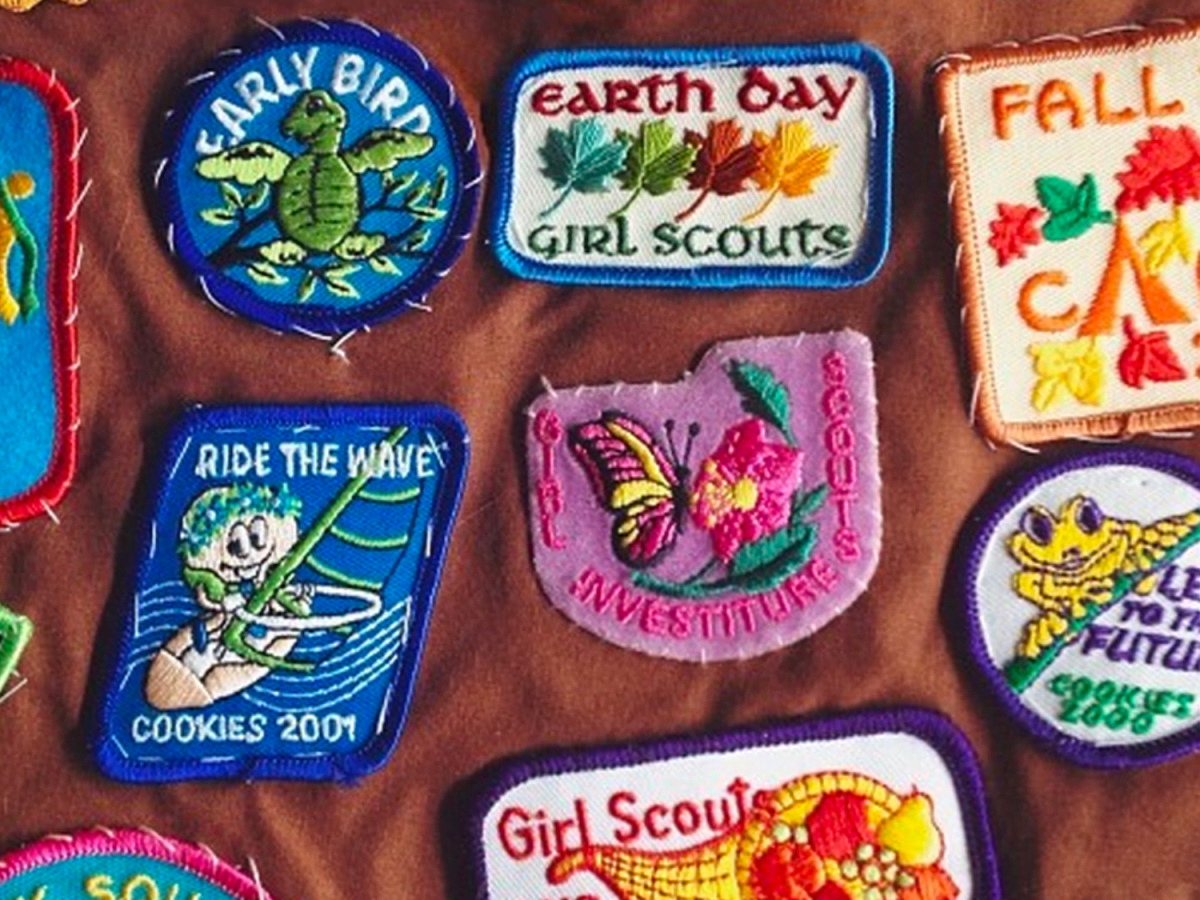Vintage Girl Scouts Vest Green with Patches and Pins | XL