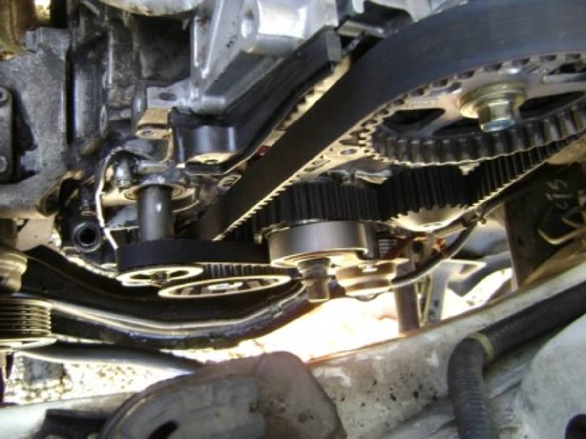 what happens if timing belt breaks on honda accord