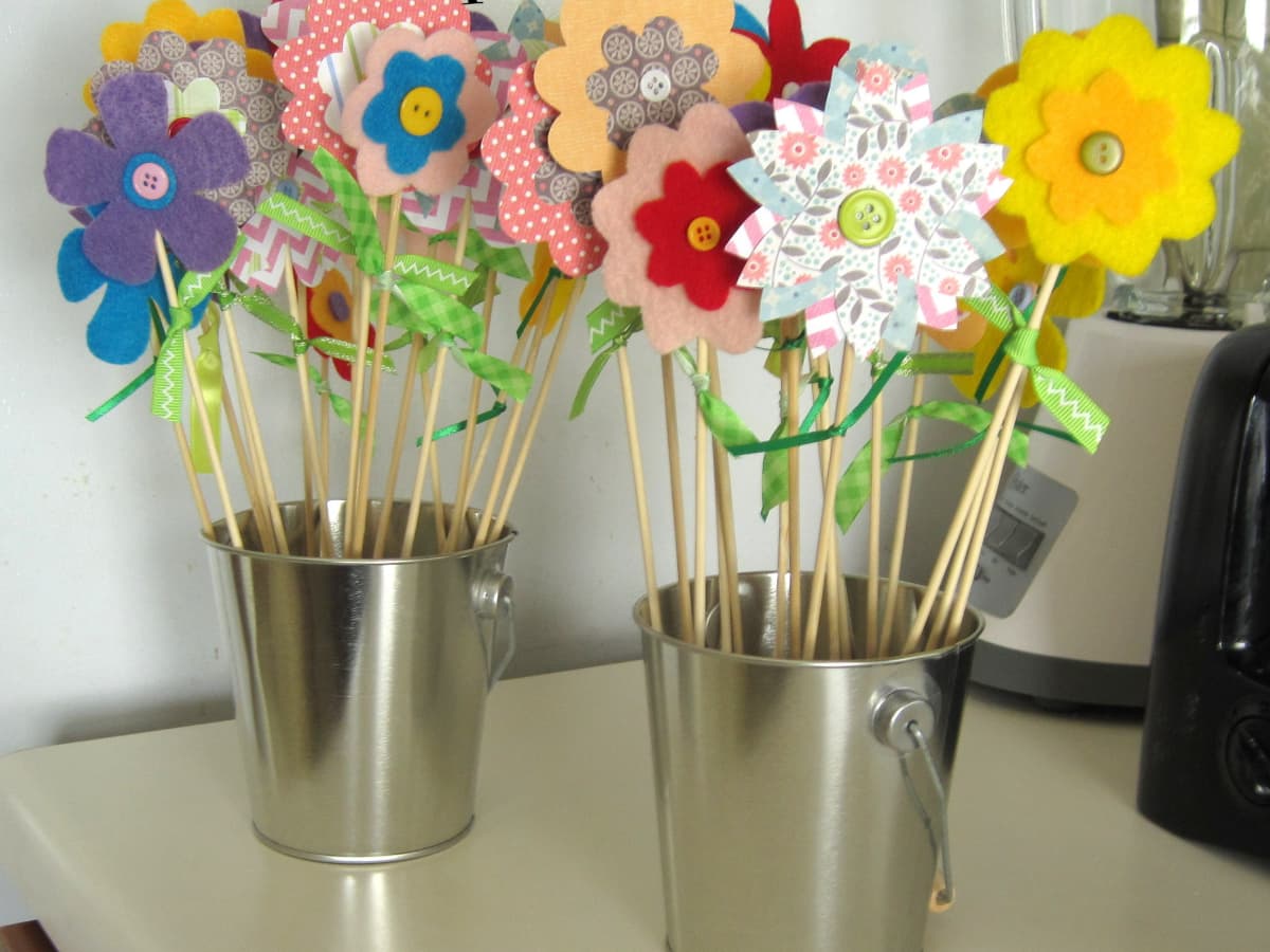 Felt and Paper Flowers Tutorial: DIY Craft Project - FeltMagnet