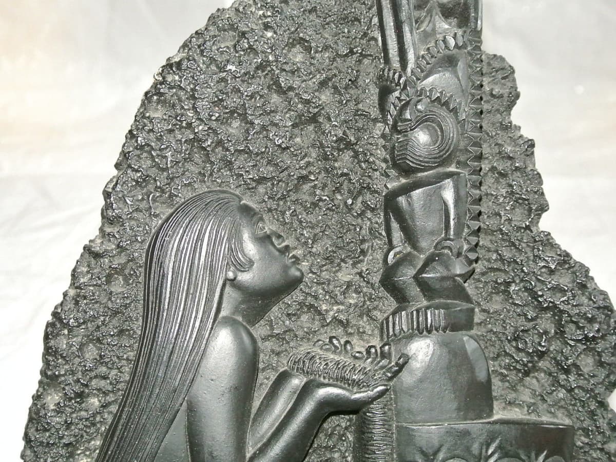 Collecting Coco Joe's of Hawaii Legends in Lava - HubPages