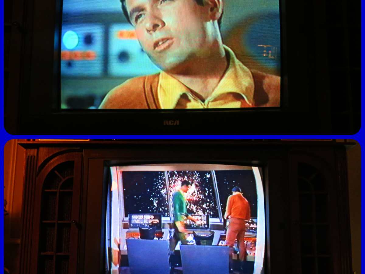 1996 RCA Color Track Plus Color Console G27352DT & Two Amazing