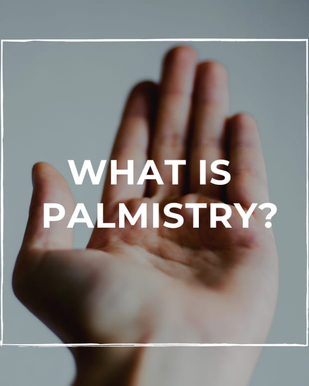 palmistry-what-do-your-hands-say-about-you