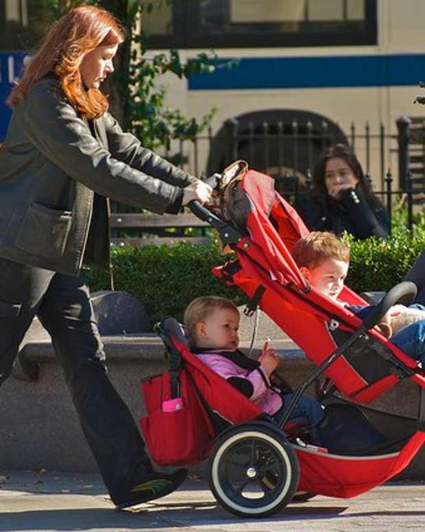 Nanny Bag Essentials How to Pack the Perfect Nanny Bag WeHaveKids