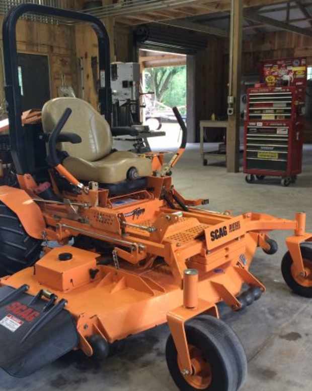 Reviews of Exmark, Ferris, Dixie Chopper, and Kubota Commercial Zero