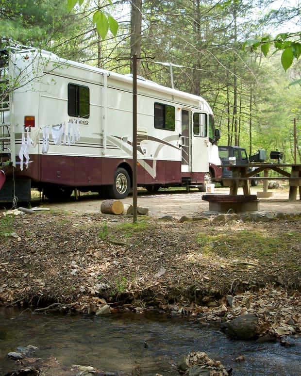 full-time-rving-downsize-your-home