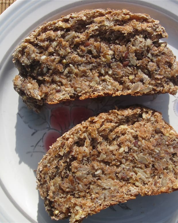 a-review-of-organic-and-non-gmo-sprouted-grain-manna-bread
