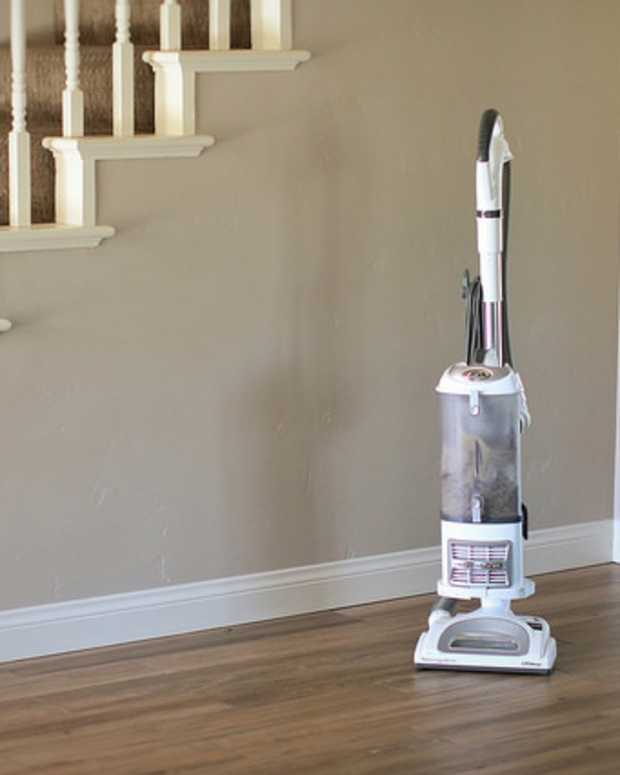 What to Do If a Dyson Vacuum Cleaner Has Stopped Picking up Dirt