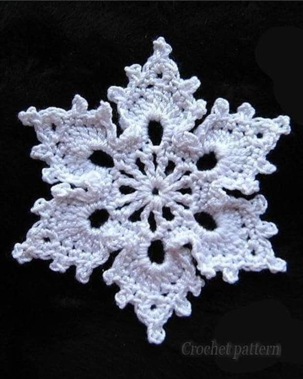 crochet-snowflakes