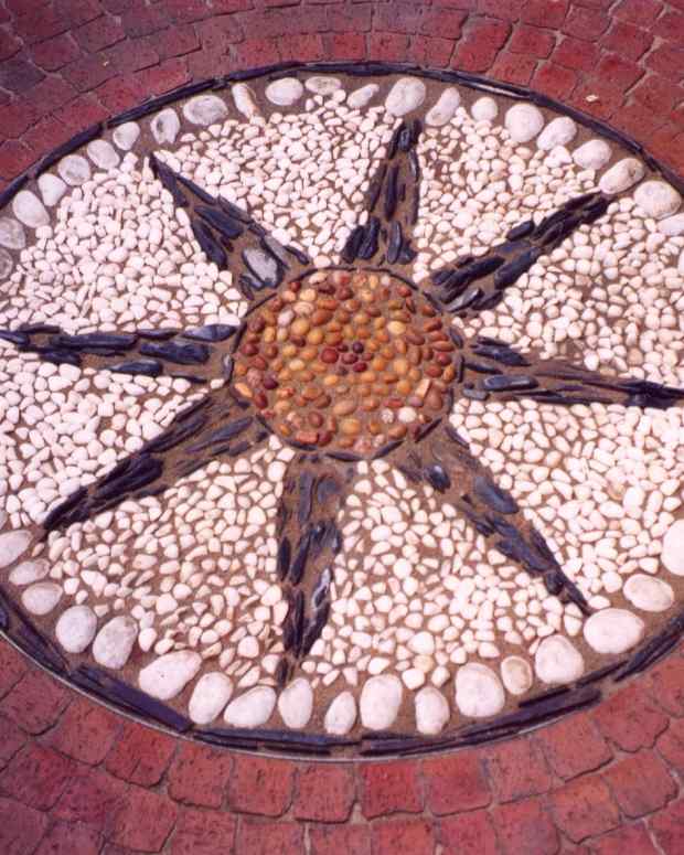 How to Make a Garden Stepping Stone Dengarden